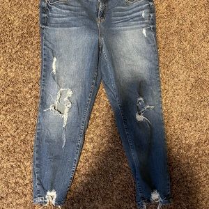 Distressed Girlfriend Jeans